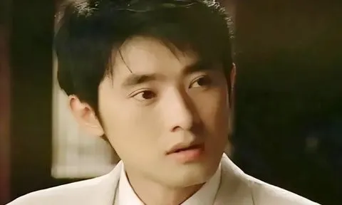 Mỹ nam giải nghệ sở hữu tài sản 20.000 tỷ đồng chi phối cả showbiz