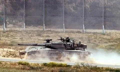 Israel tung đòn đáp trả như thế nào sau cuộc không kích của Iran?