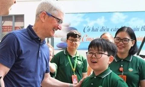 Học sinh lớp 4 chất vấn Tim Cook "vì sao giá thiết bị Apple đắt thế?"