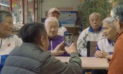 'Trường quay' Tiktok đặc biệt trong viện dưỡng lão Trung Quốc