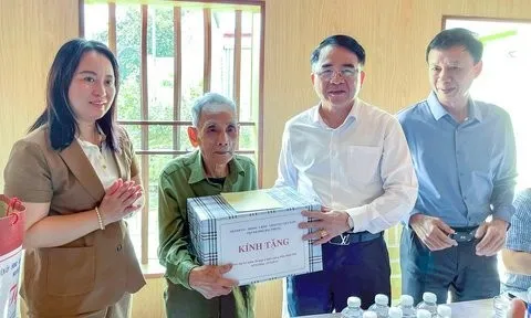 Hải Phòng: Dành 1,3 tỷ tặng quà thân nhân liệt sĩ, chiến sĩ Điện Biên