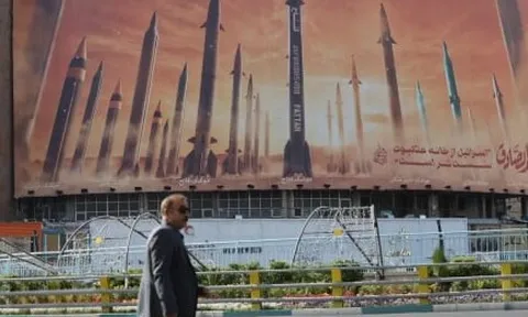 Israel dù muốn cũng không thể tấn công đáp trả Iran