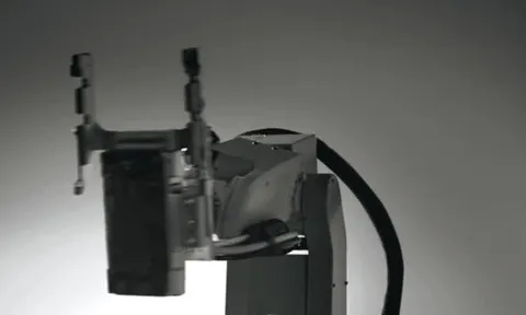 Apple hứa giúp chúng ta tái chế iPhone 'miễn phí' - chuyên gia chỉ ra câu chuyện buồn phía sau?