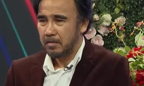 Bất ngờ ngoại hình khác lạ của MC Quyền Linh ở độ tuổi 55