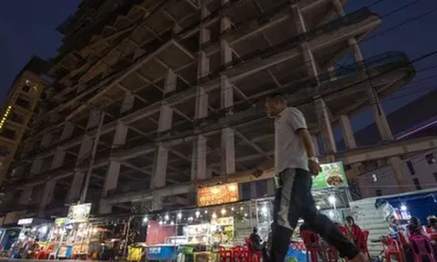 Doanh nghiệp Trung Quốc ồ ạt rút lui, thành phố Campuchia đầy "dự án ma"