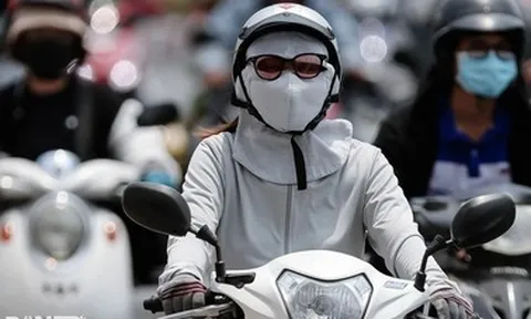 Miền Bắc thu hẹp diện nắng nóng, mưa dông về đêm