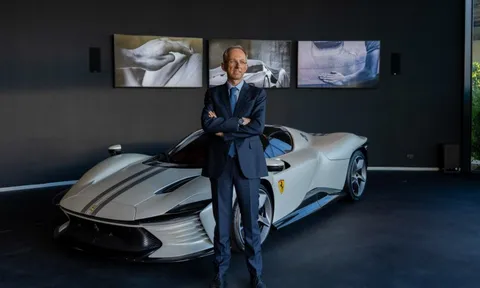 Ferrari dưới thời CEO Benedetto Vigna: Tự định vị là công ty xa xỉ, xây dựng thương hiệu dựa trên sự khan hiếm, 1 năm chỉ bán hơn 10.000 xe, hiện giá trị hơn cả Ford