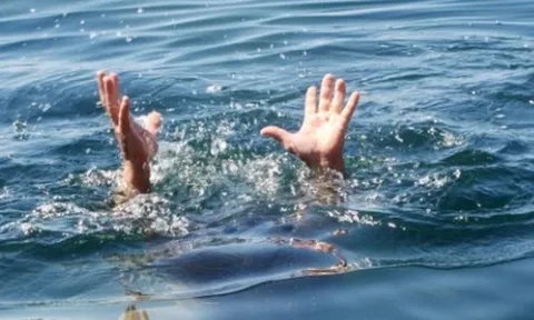 Hai anh em ruột đi câu cá, đuối nước tử vong thương tâm