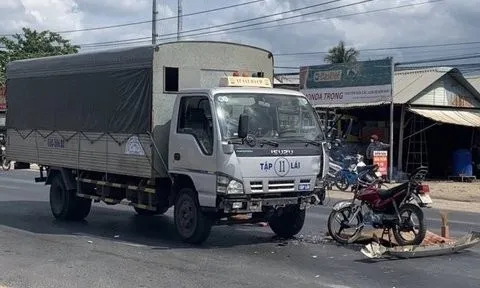 Đồng Nai: Xe tập lái va chạm xe máy, một người đàn ông tử vong