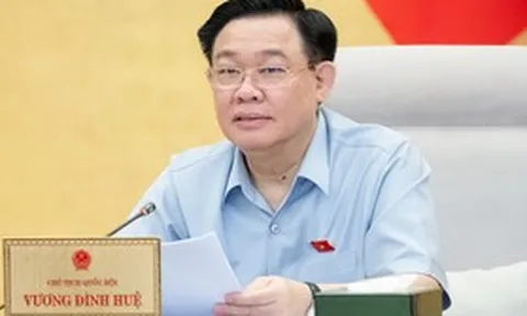 Chủ tịch Quốc hội nói về loại bỏ phương tiện giao thông quá cũ và lạc hậu