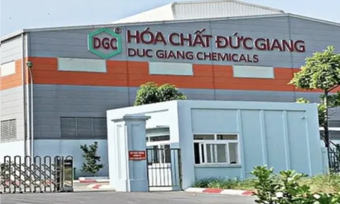 Hoá chất Đức Giang báo lãi giảm sâu, có gần 9.500 tỷ đồng gửi ngân hàng