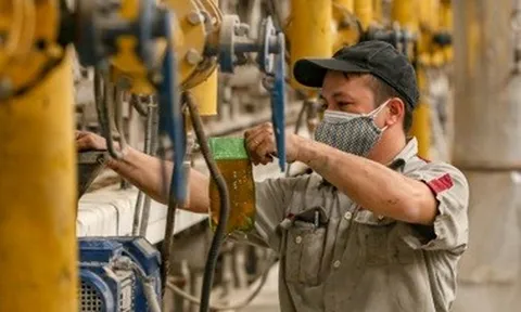 Nỗi ám ảnh và bài học đắt giá vụ 7 công nhân tử nạn trong máy nghiền