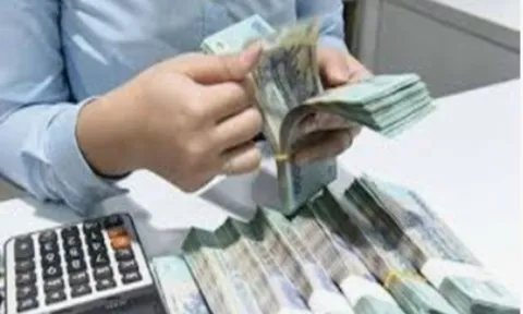 Lãi suất ngân hàng 23/4: Tăng mạnh, kỳ hạn 24 tháng lập đỉnh mới