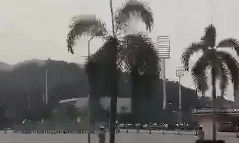 Clip kinh hoàng: 2 trực thăng hải quân Malaysia đâm nhau trực diện, tất cả phi hành đoàn thiệt mạng