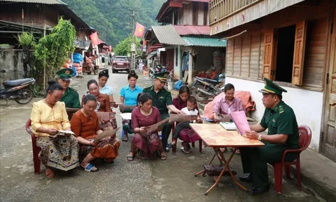 Đổi mới, hướng công tác dân vận về cơ sở, củng cố niềm tin của nhân dân