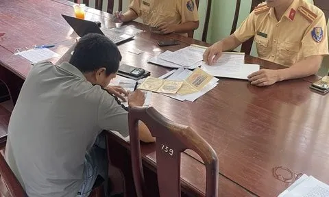 Bình Phước: Xử lý tài xế xe tải bất ngờ chuyển hướng trên QL14