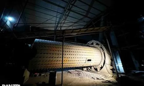 7 công nhân chết ở Yên Bái: Một người dùng cán chổi chọc rơle làm máy chạy