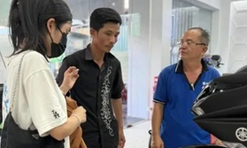 Shipper bị trộm xe ở TPHCM được cộng đồng quyên góp mua tặng xe mới