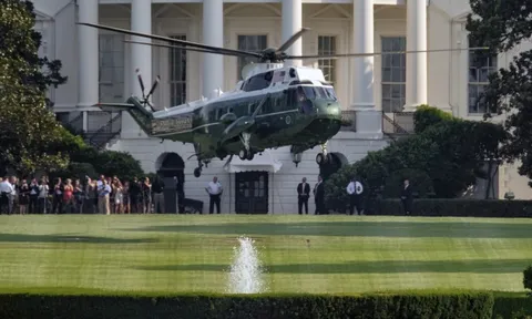 Marine One mới phục vụ Tổng thống Biden trong dự án 5 tỷ USD bị 'giáng chức' vì đốt cháy bãi cỏ Nhà Trắng
