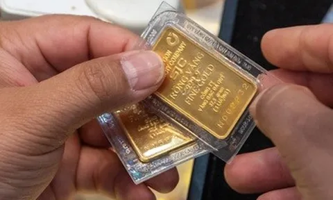 Giá vàng miếng SJC xoay như chong chóng