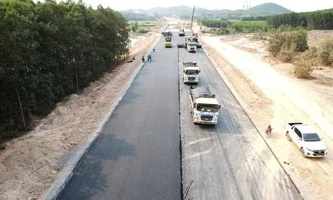 Quảng Bình liệu có cán đích bàn giao mặt bằng cao tốc đúng hạn?