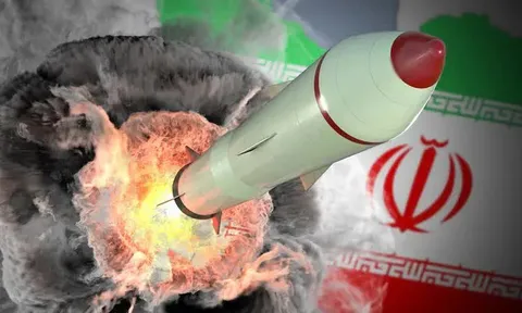 Iran cảnh báo khả năng tạo vũ khí hạt nhân trong vài ngày, EU-Mỹ 'không cúi đầu' thì châu Âu vào tầm ngắm