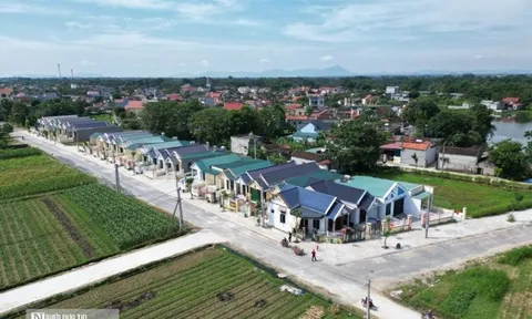 Thanh Hóa: Cấp đất, đưa nhiều hộ dân lên bờ làm nhà ổn định cuộc sống