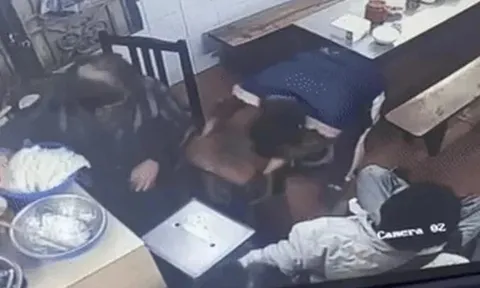 Vụ tố "bị đuổi khỏi quán phở vì ngồi xe lăn": Tiktoker bị phạt 5 triệu đồng