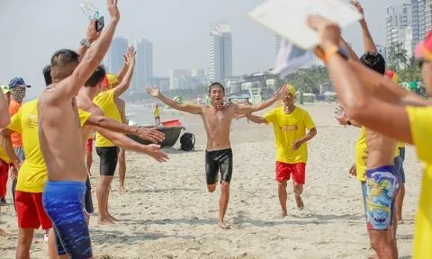 Đà Nẵng rộn ràng với mùa du lịch biển