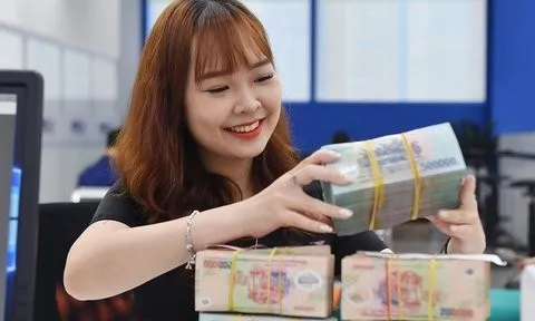 15 ngân hàng tăng lãi suất trong tháng 4: Lãi suất huy động đang tăng trở lại