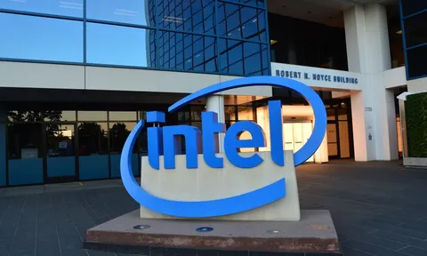 Thảm cảnh của Intel tại quốc gia này: 2 năm trước còn 1.200 nhân viên, giờ chỉ còn vỏn vẹn... 1 người