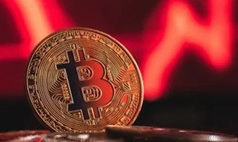 Giá Bitcoin giảm xuống mức thấp nhất trong 2 tháng qua
