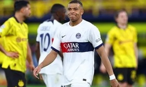 Mbappe "câm lặng", PSG gục ngã trên sân Dortmund
