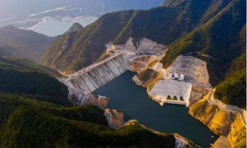 Trung Quốc bỏ 'núi tiền' xây thủy điện ở độ cao nghìn mét: Chi 10 thu 8, lỗ nặng mà vẫn được 'vỗ tay'