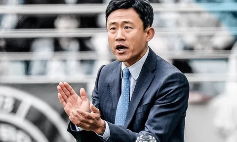 Hé lộ danh tính trợ lý đầu tiên được HLV Kim Sang Sik mang tới Việt Nam