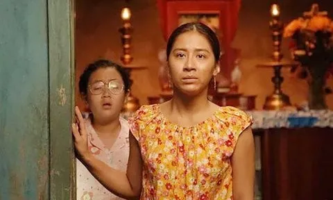 Nhan sắc đời thực của TikToker triệu view nhuộm da, tăng cân để đóng “Lật mặt 7”