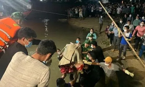 Vụ chìm thuyền câu mực ở Nghệ An: Tìm thấy thi thể 2 thuyền viên