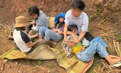 Cả gia đình 5 người thoát chết kỳ diệu dưới vực sâu ở Điện Biên