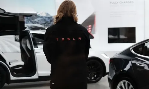 Từ chuyện Elon Musk thẳng tay sa thải nhân viên từng ngủ tại bãi đỗ xe để chạy KPI sản xuất: Bài học thấm thía cho những ai vẫn điên cuồng hy sinh tất cả cuộc sống, sức khỏe cho công ty!