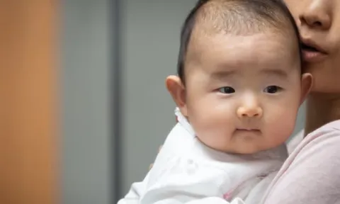 Hàn Quốc báo động tình trạng khẩn cấp quốc gia do tỷ lệ sinh thấp