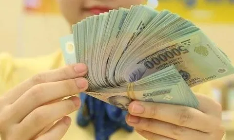 Cải cách tiền lương: Có thể sống bằng lương, bù trượt giá?