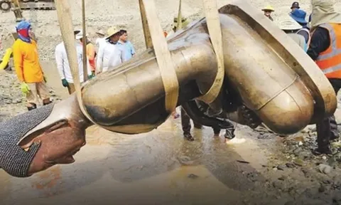 Lào khai quật nhiều tượng Phật cổ gần sông Mekong