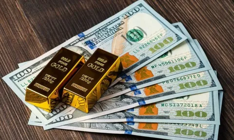 USD giảm tháng đầu tiên trong năm, vàng tăng 4 tháng liên tiếp