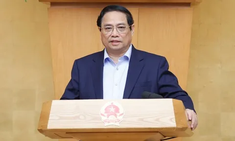 Thủ tướng: Kinh tế phục hồi tích cực, tăng trưởng vượt kịch bản