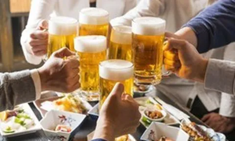 Bộ Tài chính: Heineken đề xuất thuế hỗn hợp với bia là không phù hợp