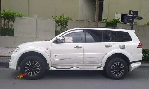 Bị khóa bánh ô tô, người đàn ông kiện ban quản trị chung cư