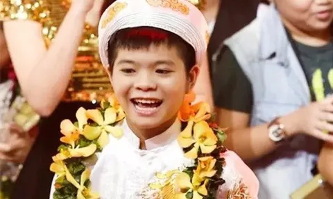 Quán quân The Voice Kids sau 11 năm chật vật và hành trình "lột xác" ở Anh trai say hi