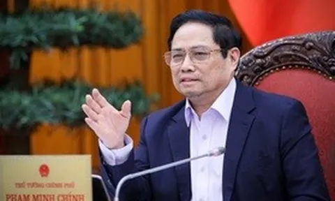 Thủ tướng yêu cầu xây dựng kịch bản tăng trưởng kinh tế 2 con số năm 2025