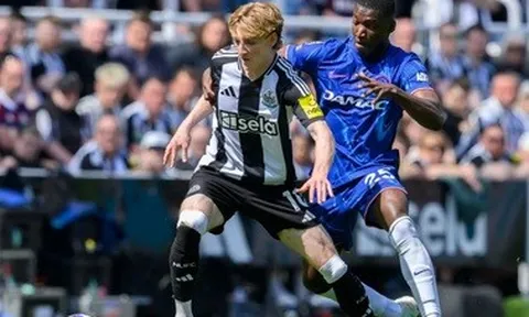 Kịch tính cuộc đua tranh suất dự Champions League ở Ngoại hạng Anh