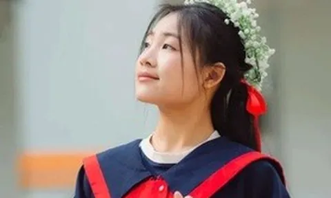 Lộ diện 2 thủ khoa lớp 10 ở TPHCM 2025